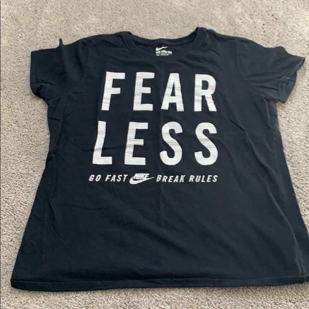 Women’s Nike graphic tee 100% cotton black